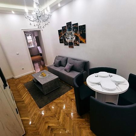 Victory Apartment - Heart Of Belgrade Luaran gambar