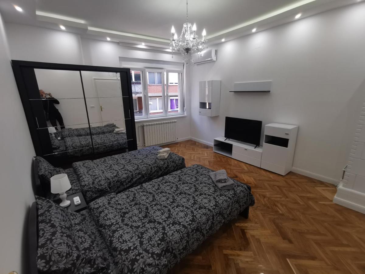 Victory Apartment - Heart Of Belgrade Luaran gambar